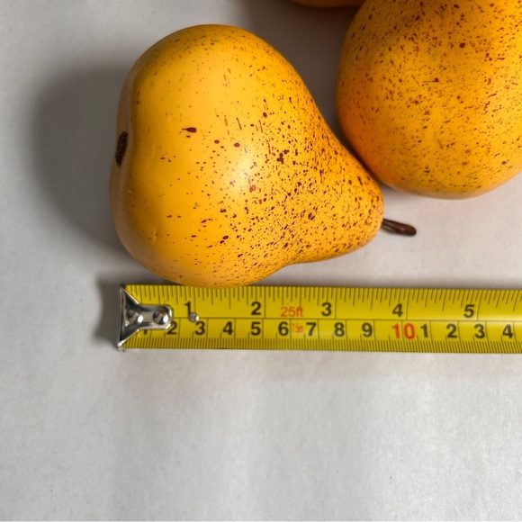 Yellow Decorative Pears High Grade Fake Artificial Realistic  Set of 6 Decor - Picture 4 of 4